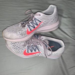Nike zoom winflo 5
